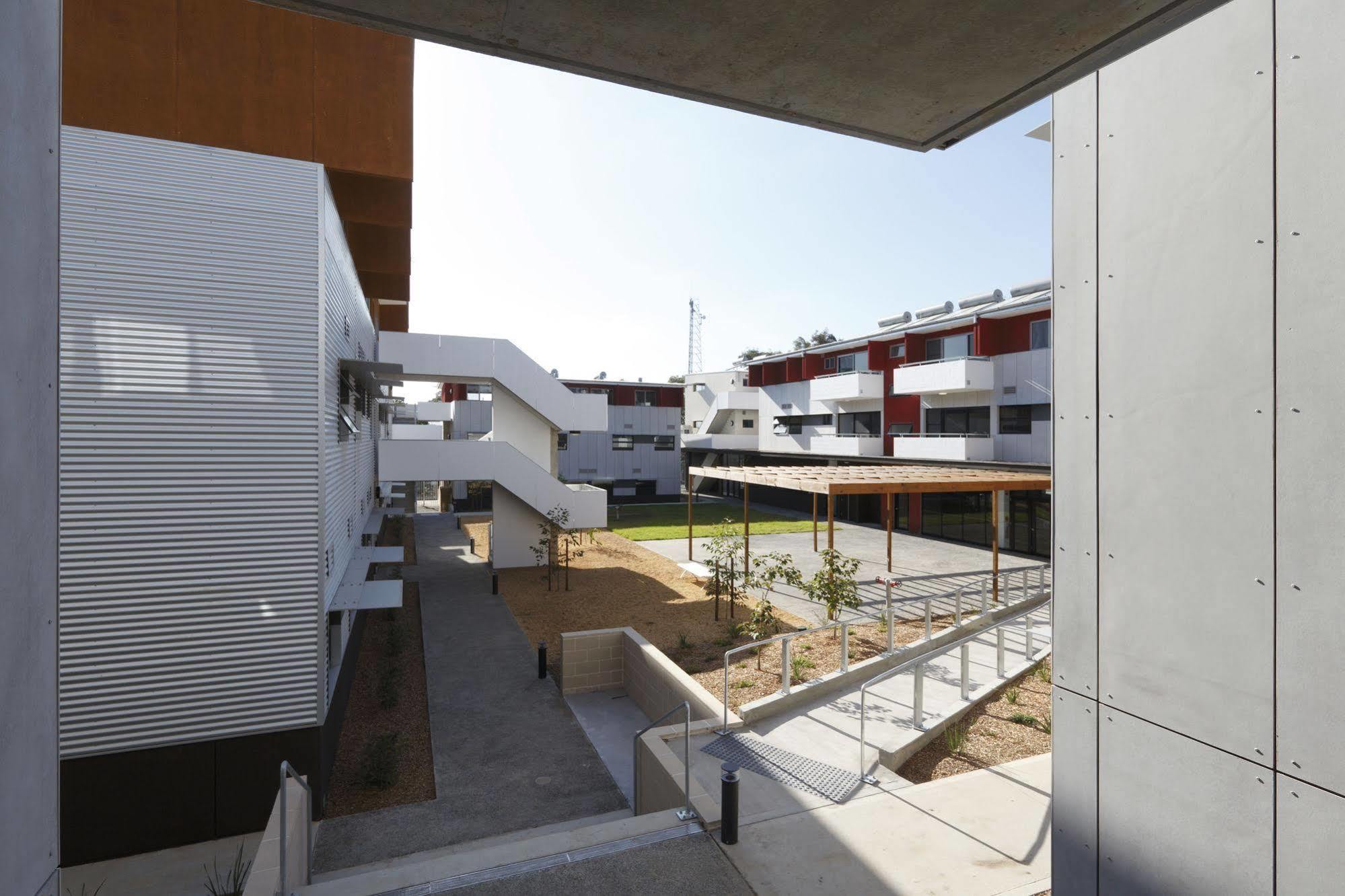 Western Sydney University Village - Parramatta Rosehill Экстерьер фото